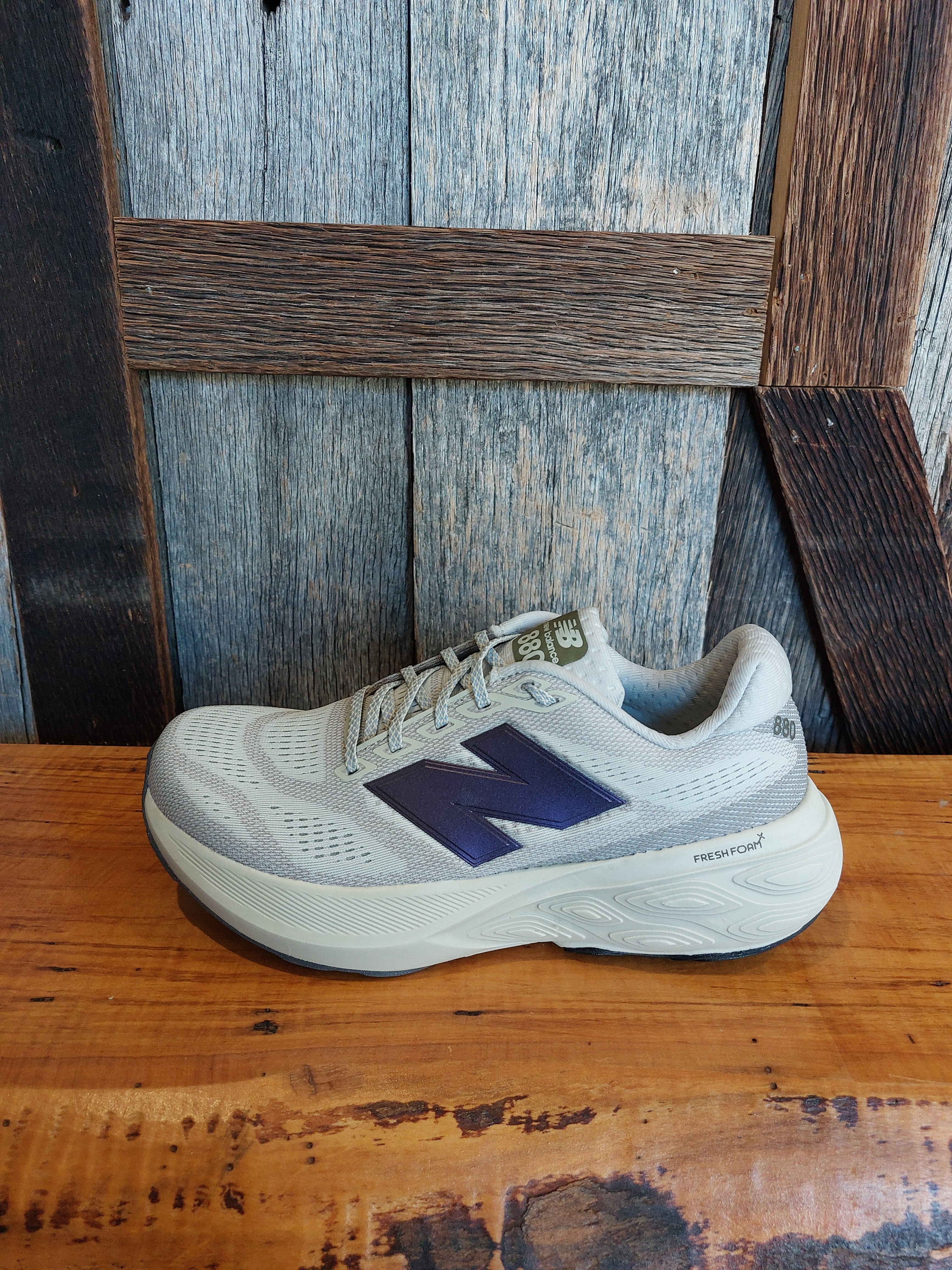 W New Balance Fresh Foam X 880v15