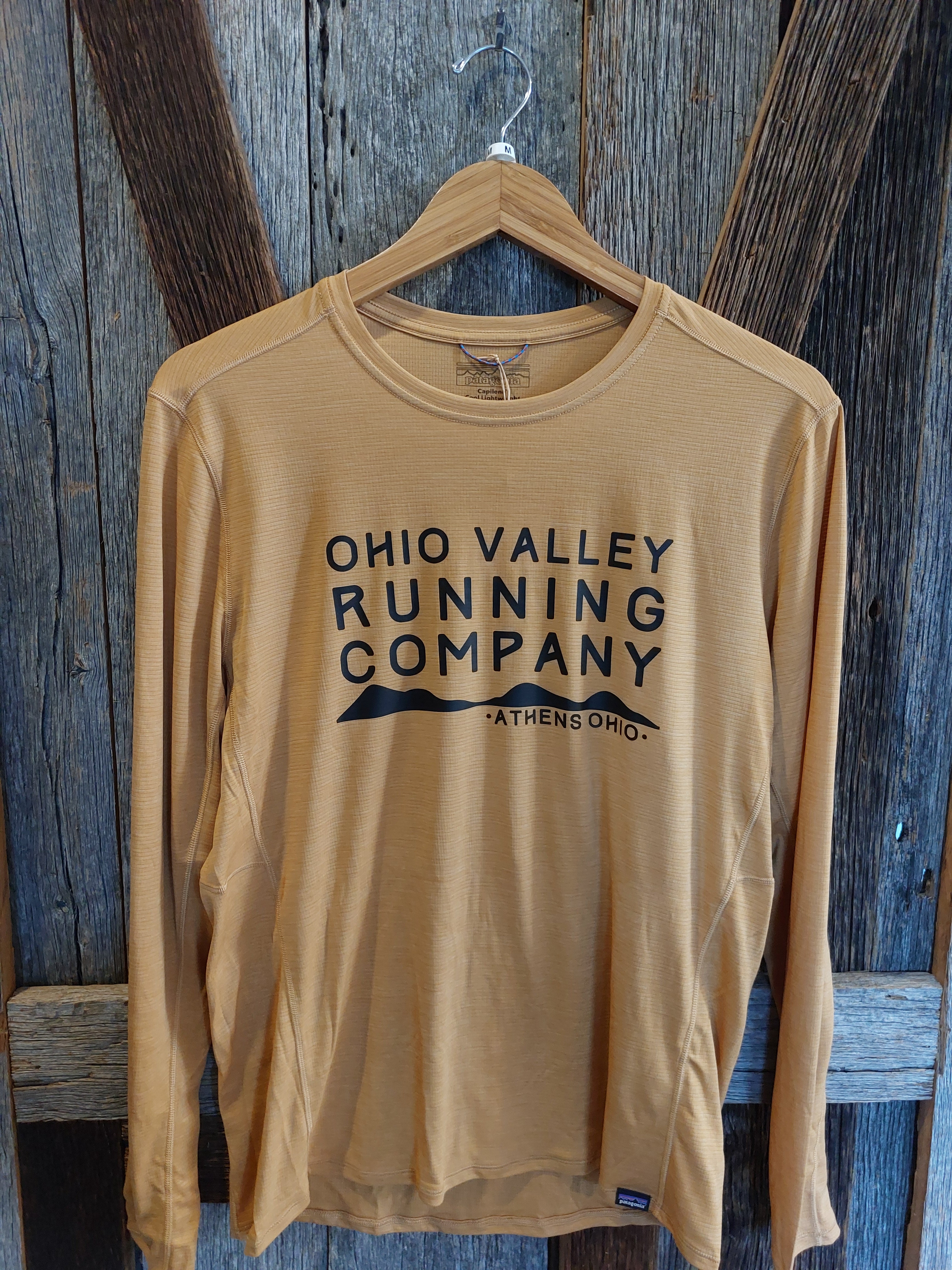 M OVRC Patagonia L/S Cap Cool Lightweight Shirt