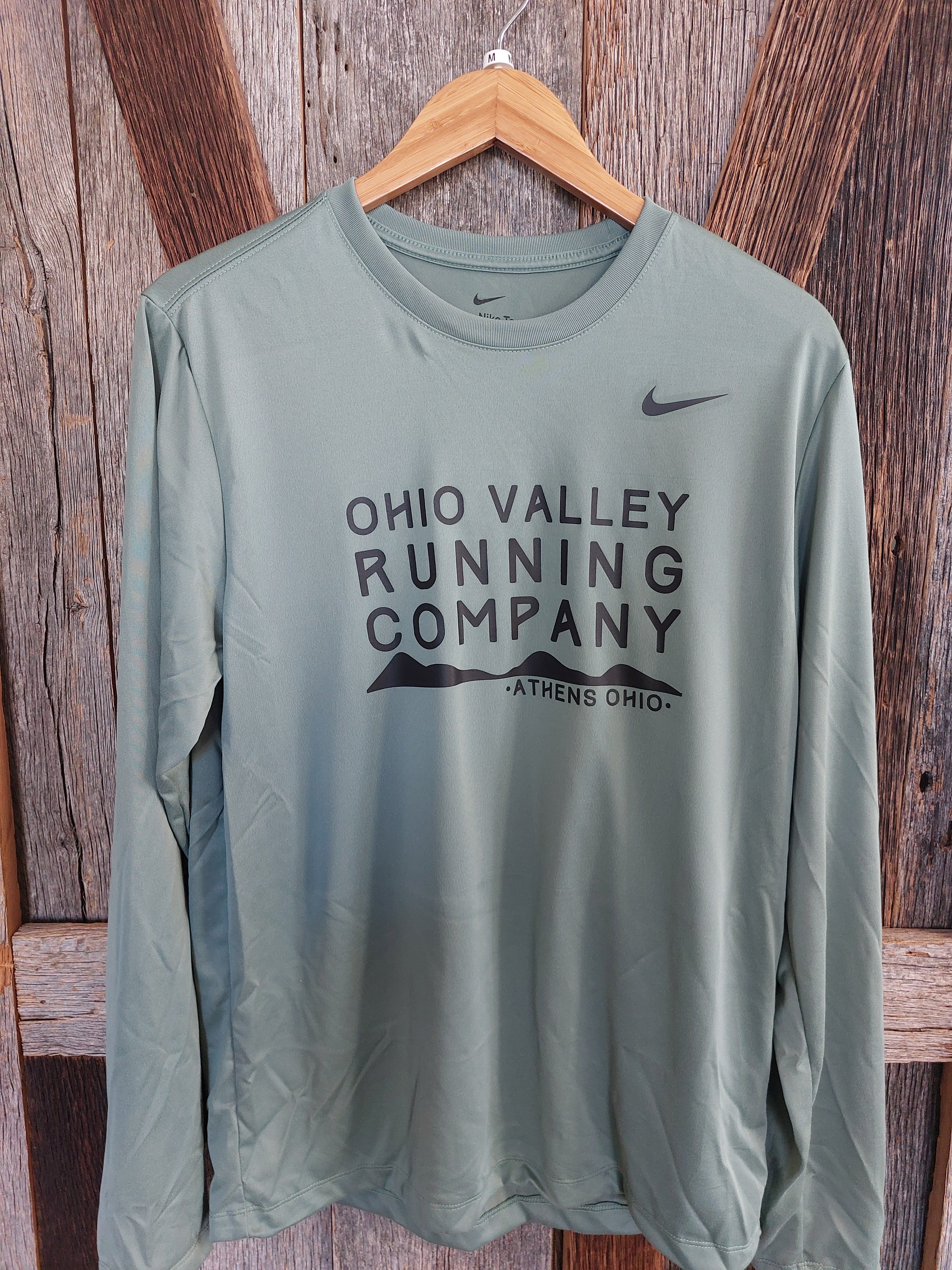 M OVRC Nike Dri-FIT Legend Long Sleeve