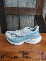 Load image into Gallery viewer, W Saucony Endorphin Azura
