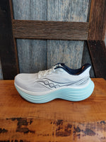 Load image into Gallery viewer, W Saucony Triumph 24
