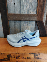 Load image into Gallery viewer, M Asics Novablast 6
