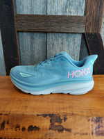 Load image into Gallery viewer, W Hoka Clifton 9 Wide
