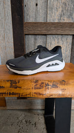 Load image into Gallery viewer, W Nike Structure Plus
