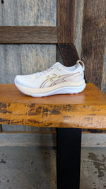 Load image into Gallery viewer, W Asics Gel-Kayano 33

