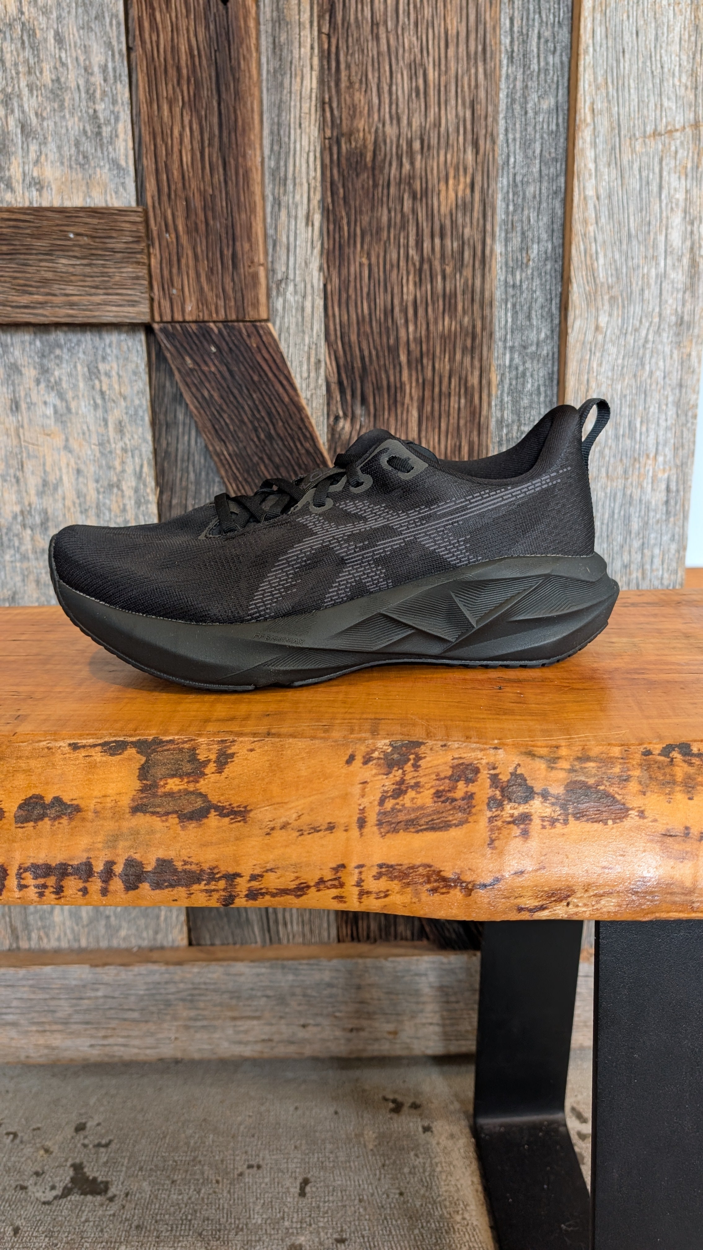 M Asics Novablast 5 – Ohio Valley Running Company