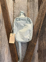 Load image into Gallery viewer, Nike Aura Crossbody 5L Bag
