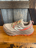 Load image into Gallery viewer, W New Balance Hierro v9
