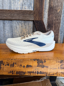 M Brooks Ghost Max 3