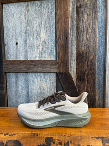 M Brooks Ghost 17