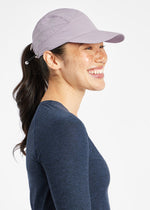 Load image into Gallery viewer, W Oiselle Foldable Roga Cap
