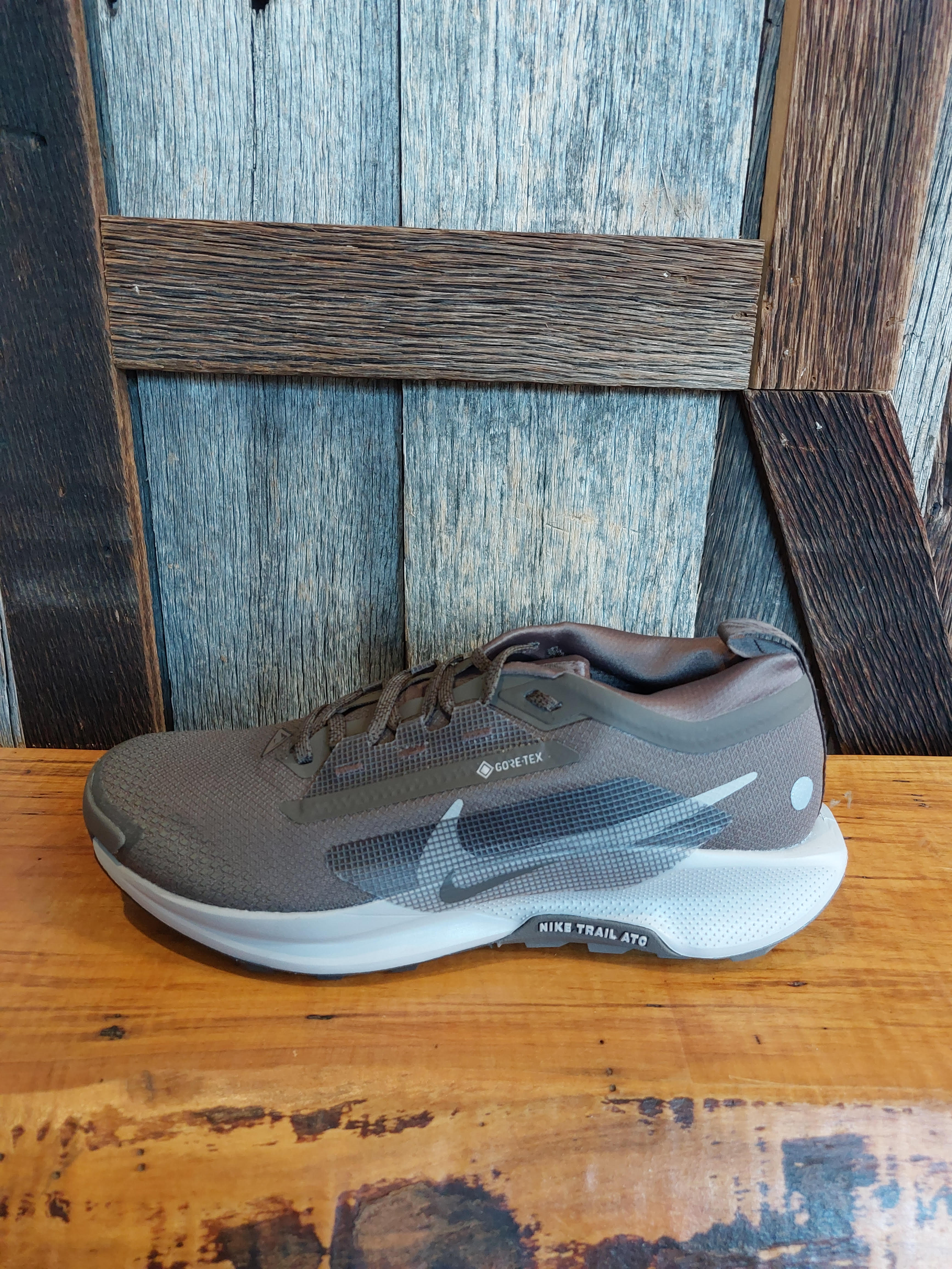 M Nike Pegasus Trail 5 GTX