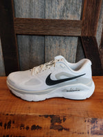 Load image into Gallery viewer, M Nike Structure Plus

