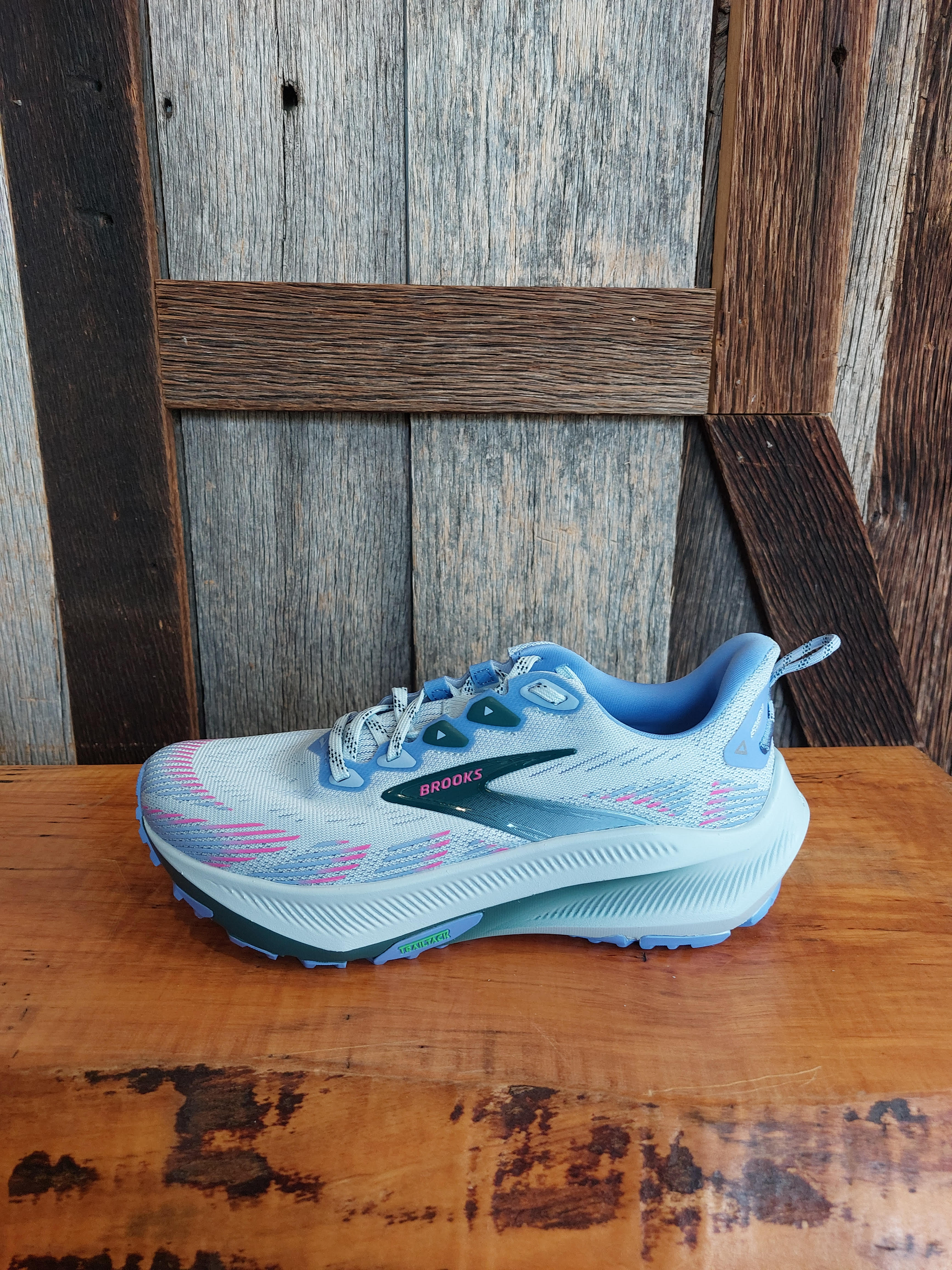 W Brooks Ghost Trail – Ohio Valley Running Company
